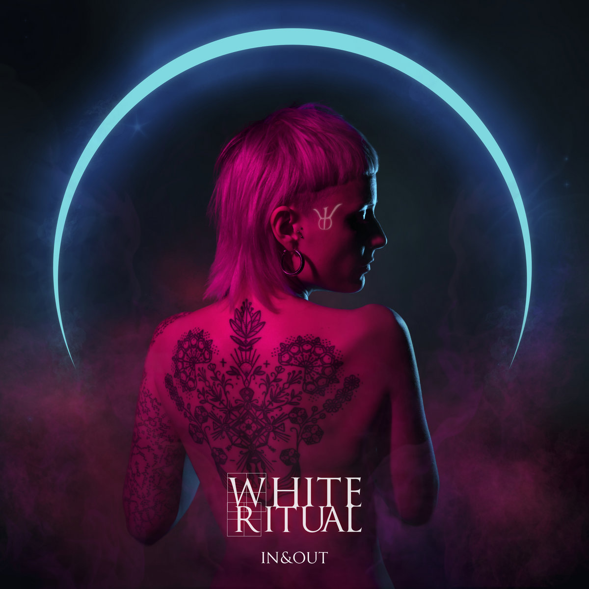 white ritual - In&out